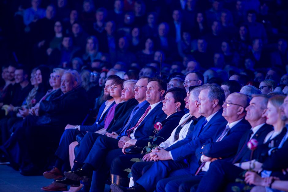 Jubiliejinėje „Auksinių svogūnų“ ceremonijoje pažiro apdovanojimai