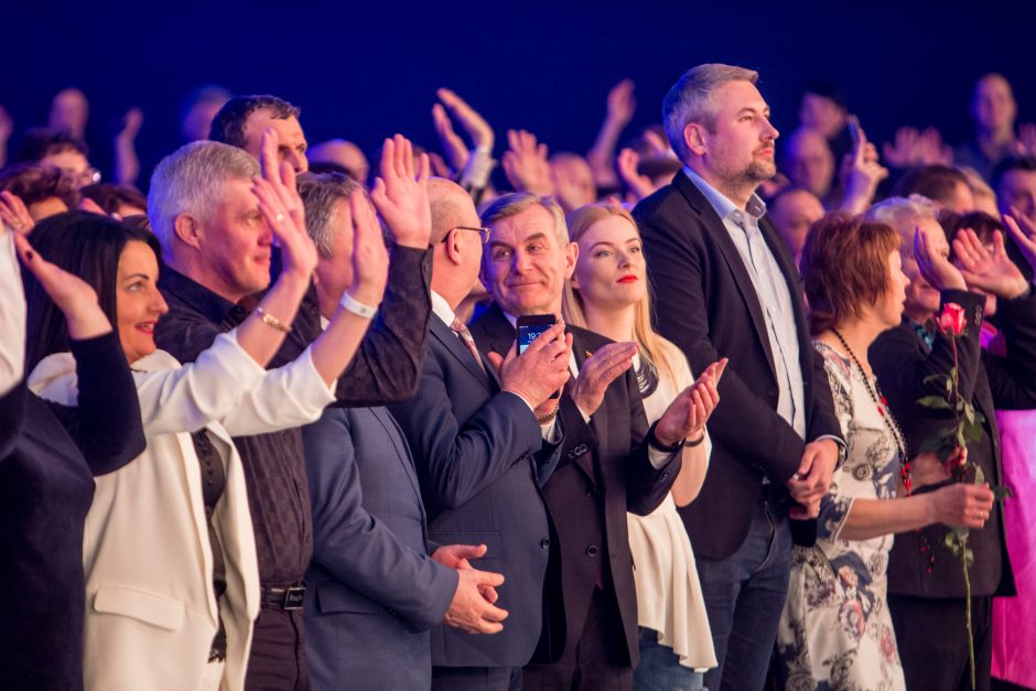 Jubiliejinėje „Auksinių svogūnų“ ceremonijoje pažiro apdovanojimai