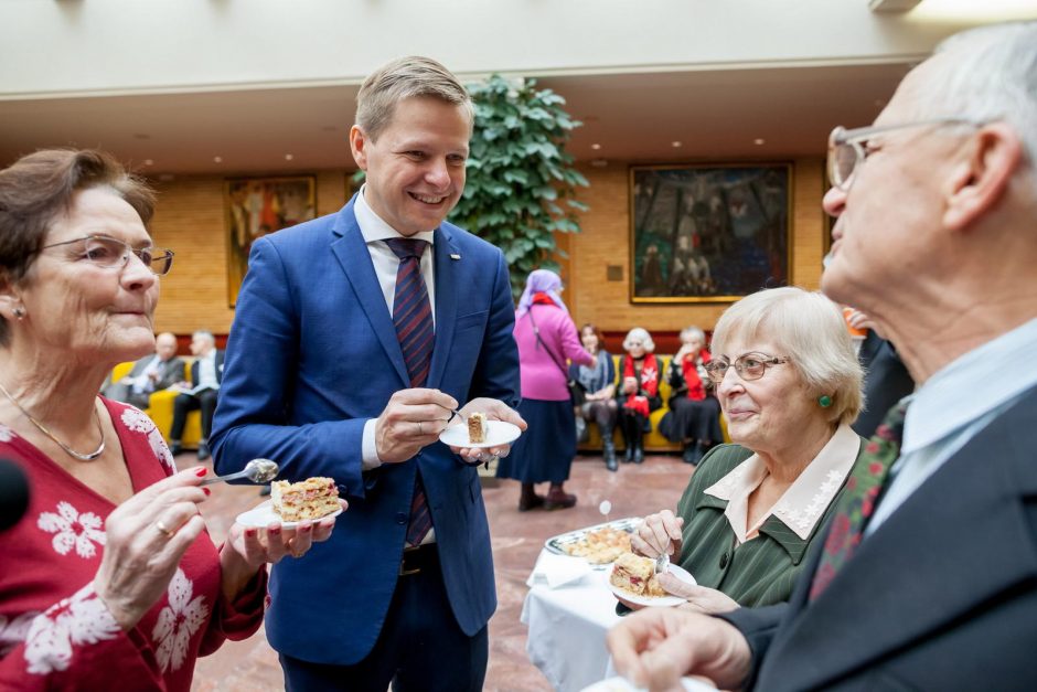 Gerumo akcija maloniai nustebino sostinės senjorus