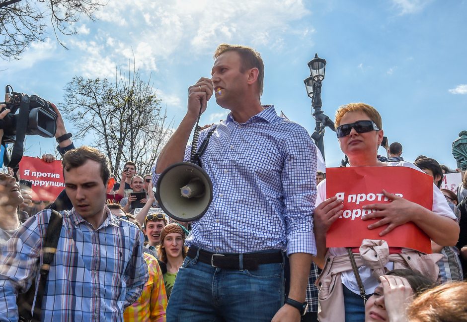 „Jis mums ne caras“: rusai protestuoja prieš V. Putiną (sulaikyti 1,6 tūkst. žmonių)