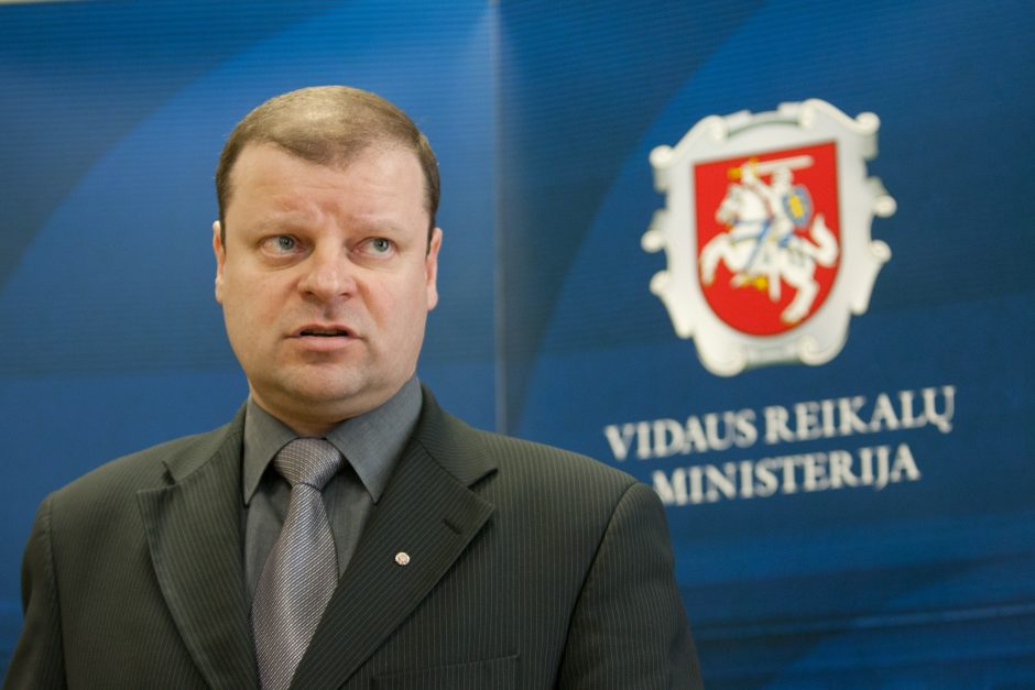 Ministras: S. Madalovo pažeidimai nustatyti jau po išėjimo į atsargą