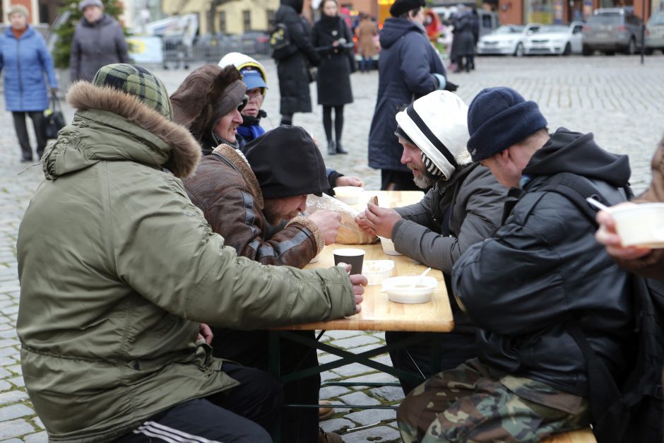 Klaipėdiečiai maltiečių sriubos paragauti nesiveržė