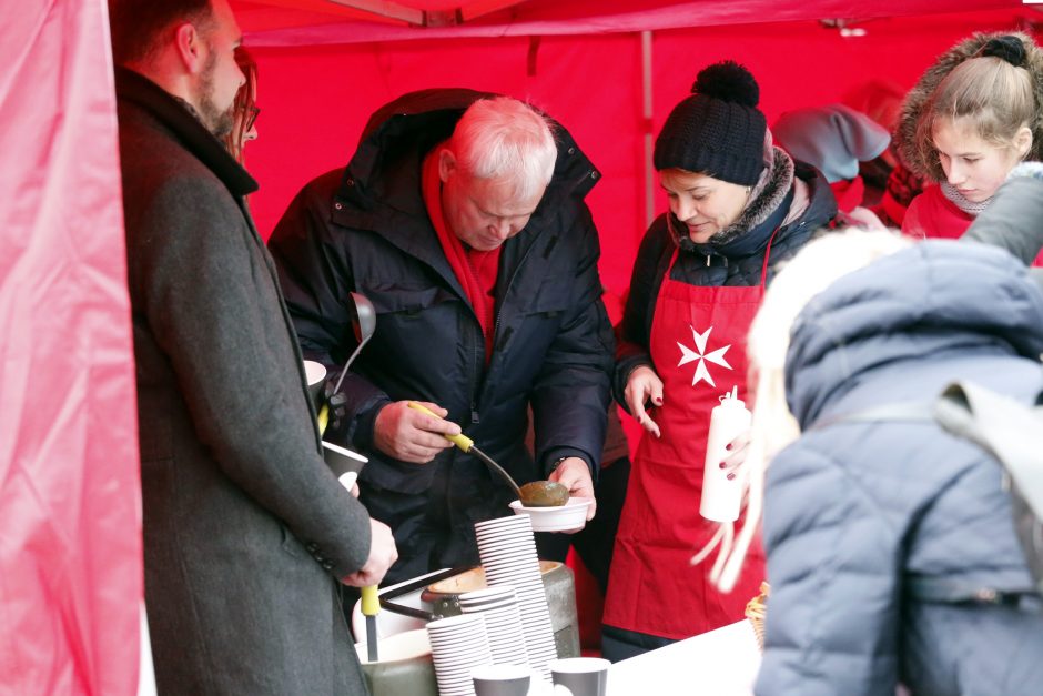 Klaipėdiečiai maltiečių sriubos paragauti nesiveržė