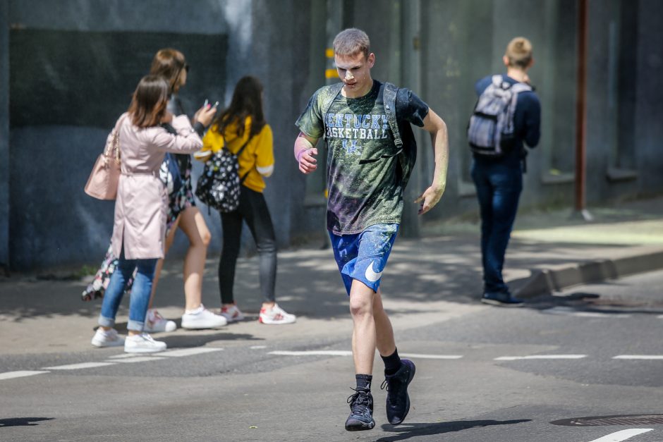 Renginys „Nuspalvink Klaipėdą“ sutraukė šimtus miestiečių