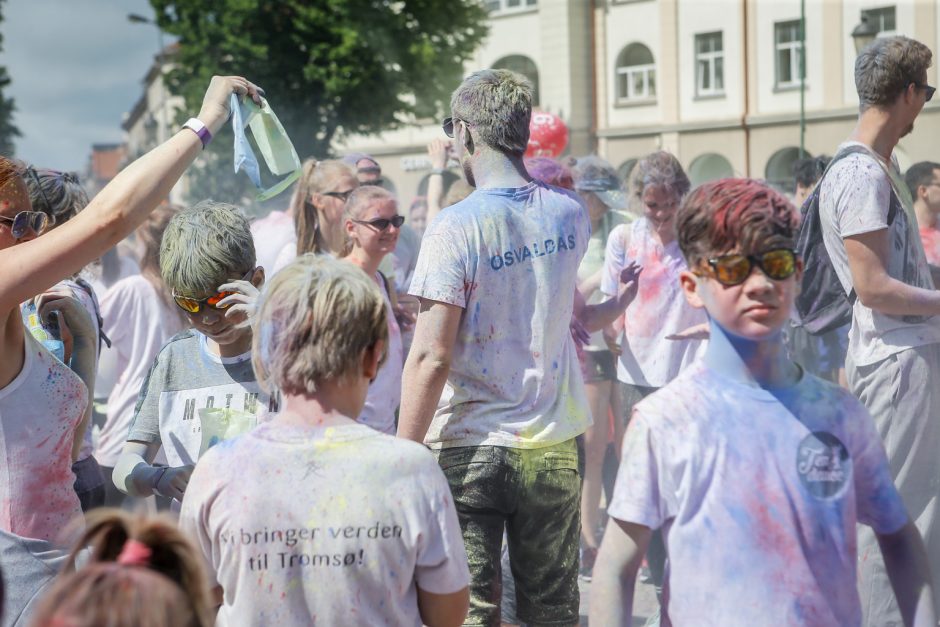 Renginys „Nuspalvink Klaipėdą“ sutraukė šimtus miestiečių