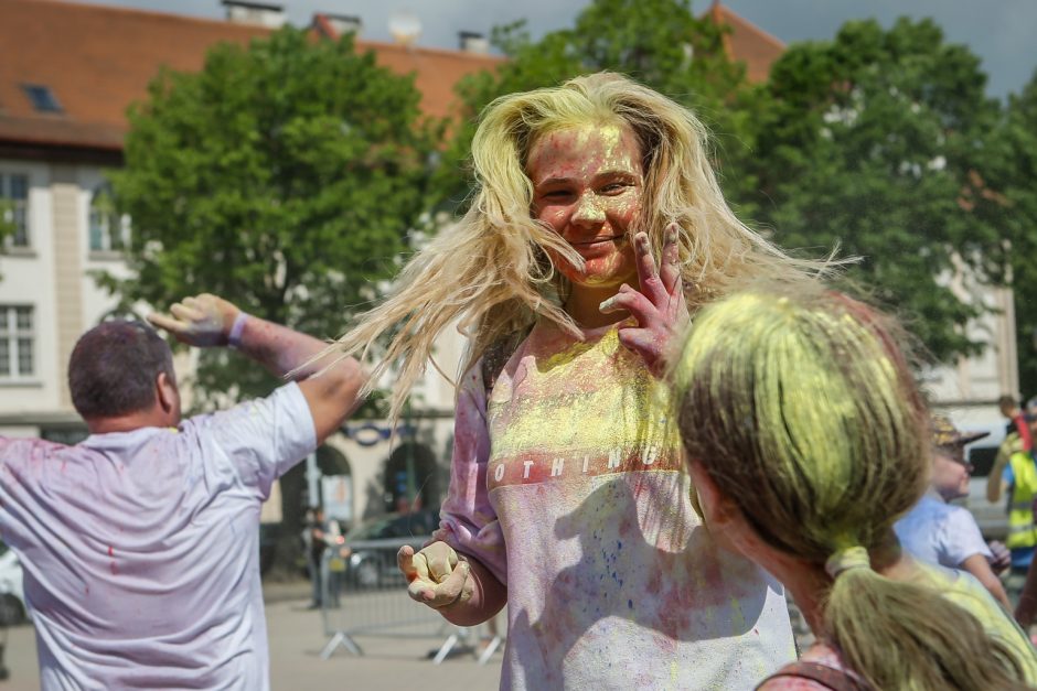 Renginys „Nuspalvink Klaipėdą“ sutraukė šimtus miestiečių