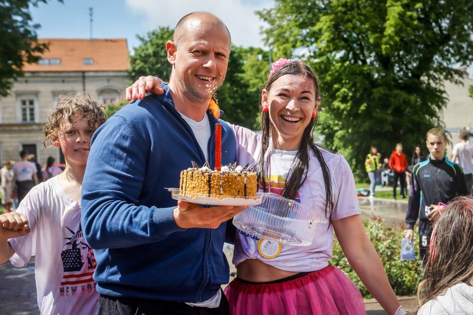 Renginys „Nuspalvink Klaipėdą“ sutraukė šimtus miestiečių