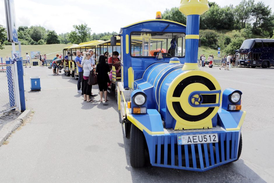 Smiltynė turistus vilioja pliažu ir ruoniais