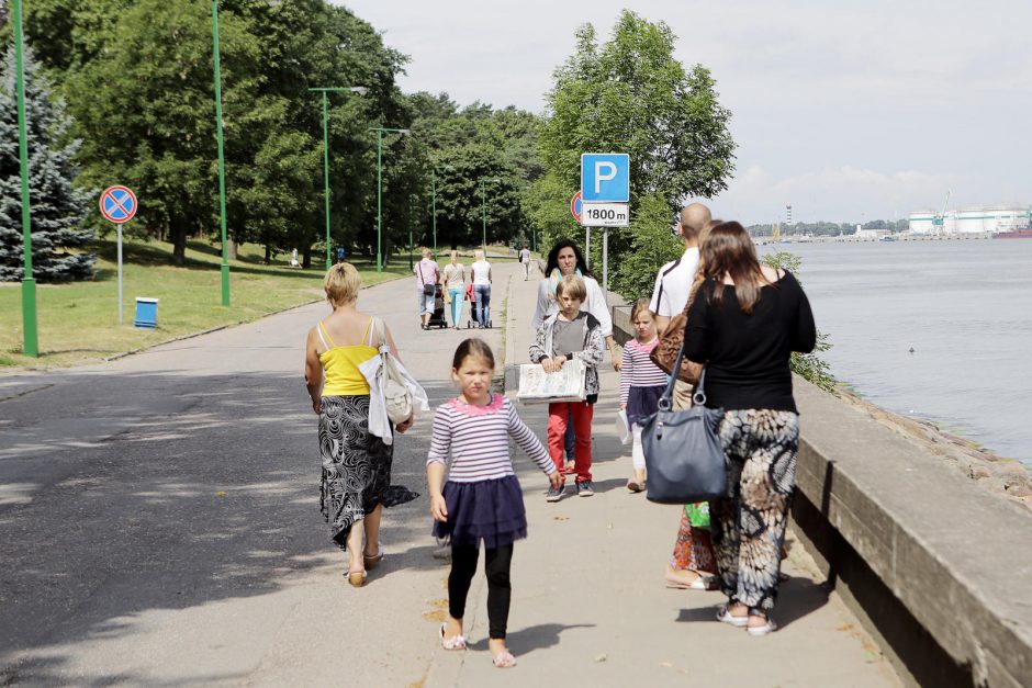 Smiltynė turistus vilioja pliažu ir ruoniais