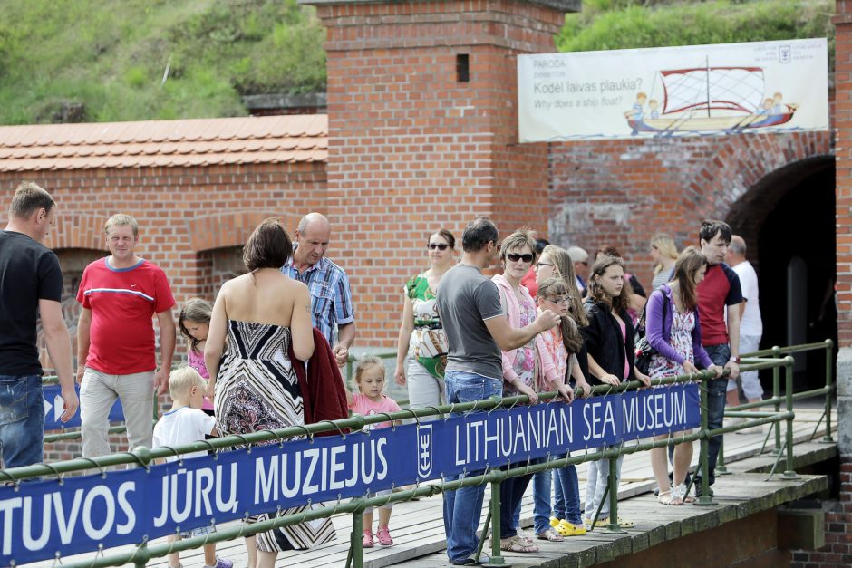 Smiltynė turistus vilioja pliažu ir ruoniais