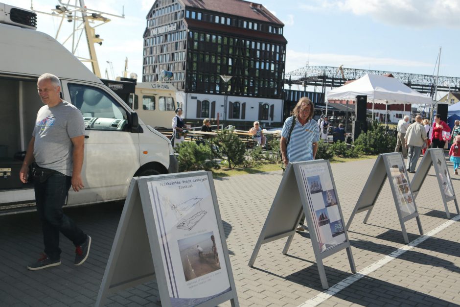 Klaipėdoje atidarytas pramoninės žūklės sezonas