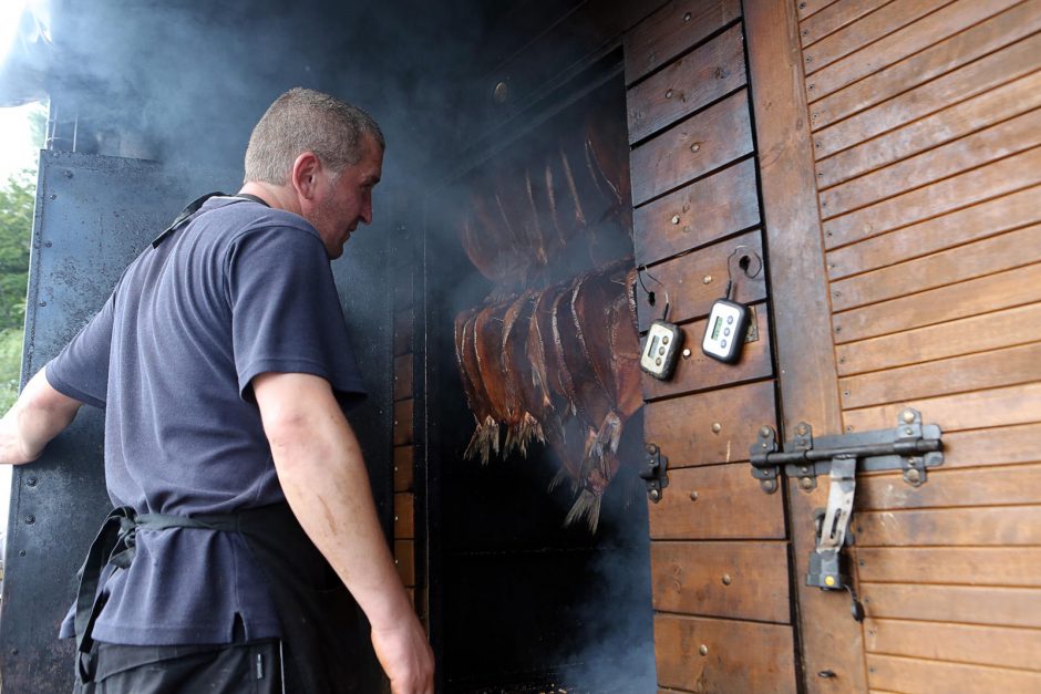 Klaipėdoje atidarytas pramoninės žūklės sezonas