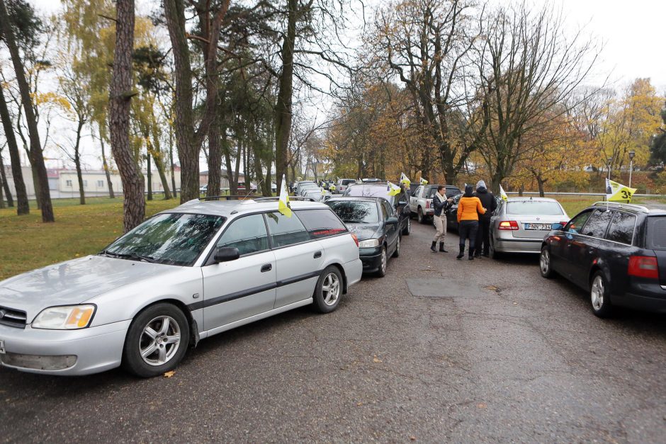 Pirmasis Švyturių ralis užbūrė dalyvius