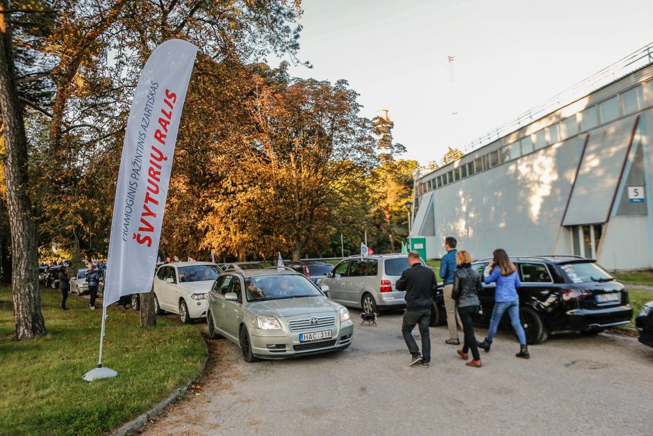 „Švyturių ralyje“ startavo rekordinis ekipažų skaičius