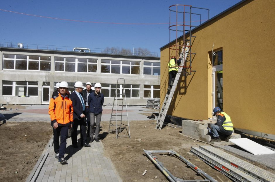 Uostamiestyje baigia pastatyti naują darželį