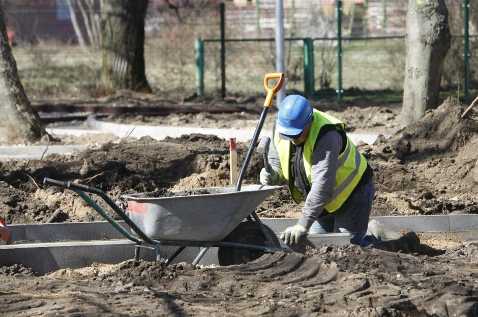 Uostamiestyje baigia pastatyti naują darželį