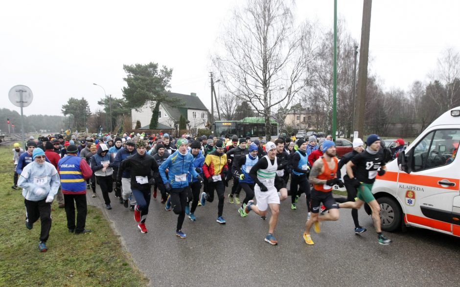 Laisvės gynėjų dienos bėgimo varžybose triumfavo A. Jakubynas ir U. Žvinklytė