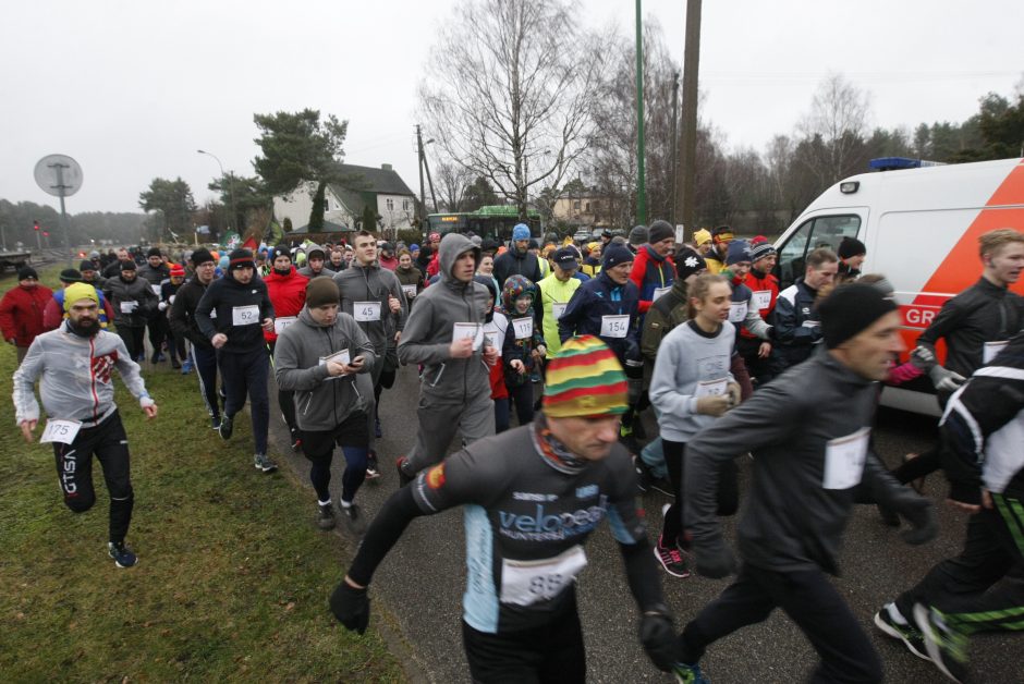 Laisvės gynėjų dienos bėgimo varžybose triumfavo A. Jakubynas ir U. Žvinklytė