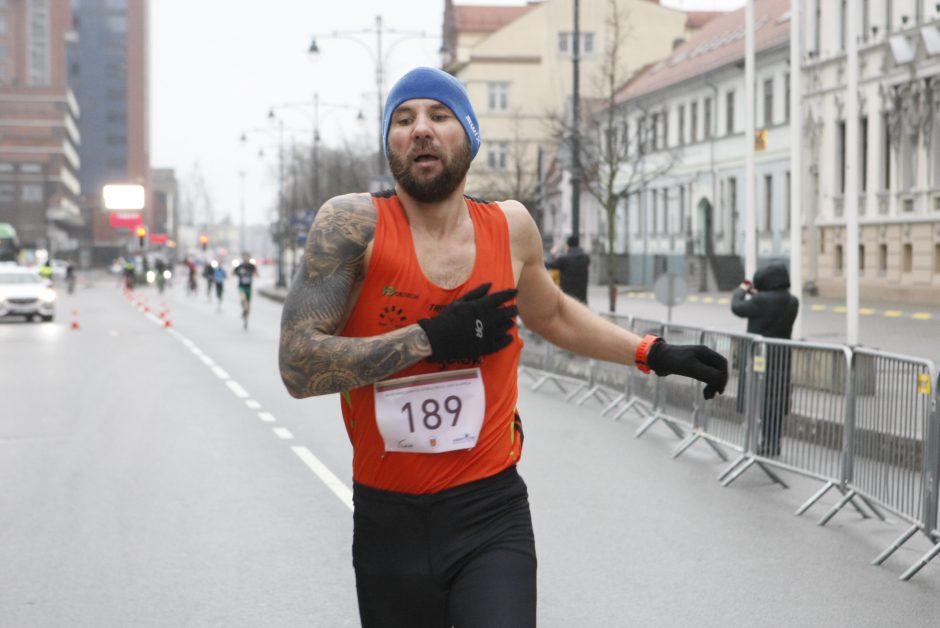 Laisvės gynėjų dienos bėgimo varžybose triumfavo A. Jakubynas ir U. Žvinklytė