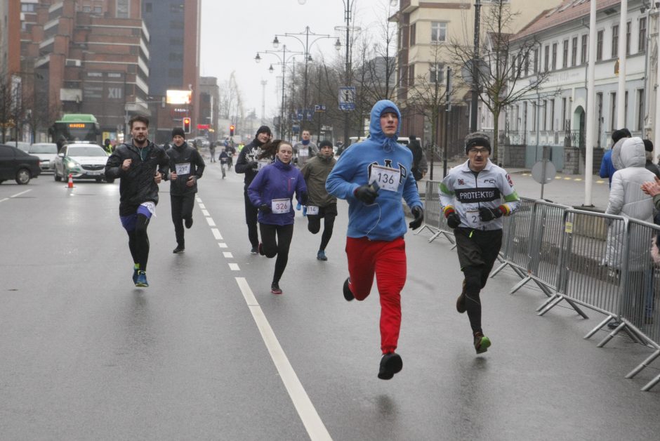 Laisvės gynėjų dienos bėgimo varžybose triumfavo A. Jakubynas ir U. Žvinklytė