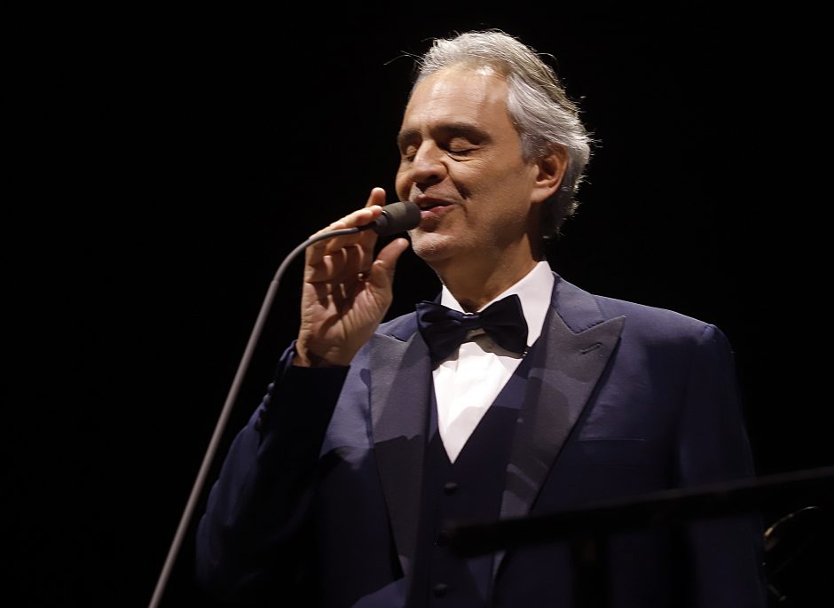 A. Bocelli gerbėjai Kauno centre kėlė spūstis