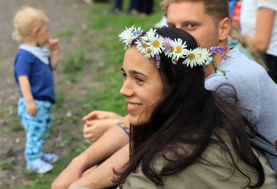 Bendruomenių Joninės sujungė tradicijų ir modernumo gijas