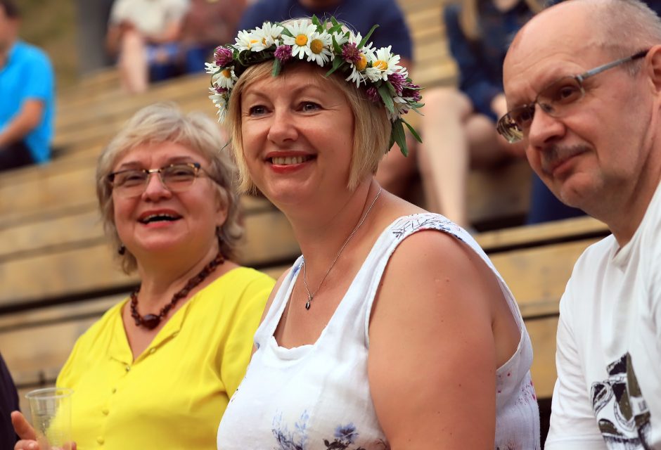 Bendruomenių Joninės sujungė tradicijų ir modernumo gijas