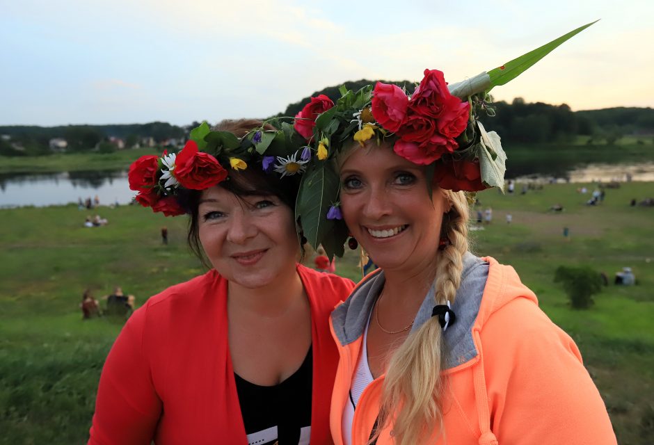 Bendruomenių Joninės sujungė tradicijų ir modernumo gijas