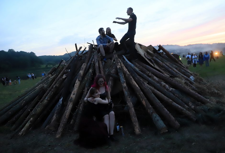 Bendruomenių Joninės sujungė tradicijų ir modernumo gijas