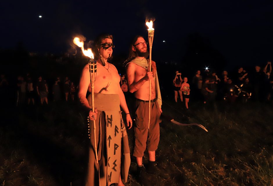 Bendruomenių Joninės sujungė tradicijų ir modernumo gijas