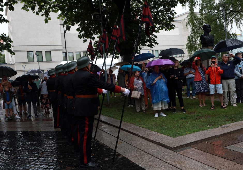 Valstybės dienos minėjimą Kaune šventę žmonės: norime, kad ir vaikams būtų svarbu