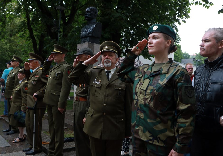 Valstybės dienos minėjimą Kaune šventę žmonės: norime, kad ir vaikams būtų svarbu