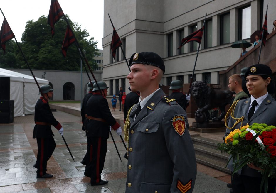 Valstybės dienos minėjimą Kaune šventę žmonės: norime, kad ir vaikams būtų svarbu