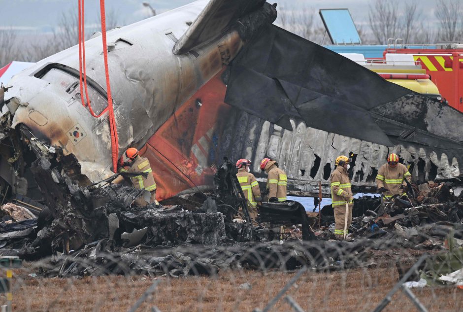 Pietų Korėja pradeda išsamų „Boeing 737-800“ lėktuvų patikrinimą