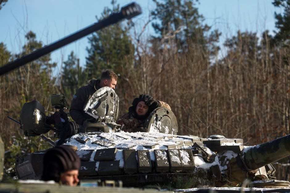 Ukrainos pareigūnas: rusai paskelbė apie gyventojų evakuaciją iš okupuotos Nova Kachovkos