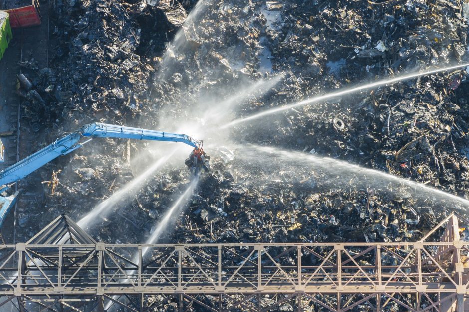 NVSC: po gaisro Paneriuose tirtuose darželiuose oro taršos nebėra