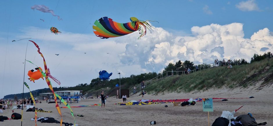 Aitvarų festivalyje – linksmybės, žaidimai ir nuotykiai