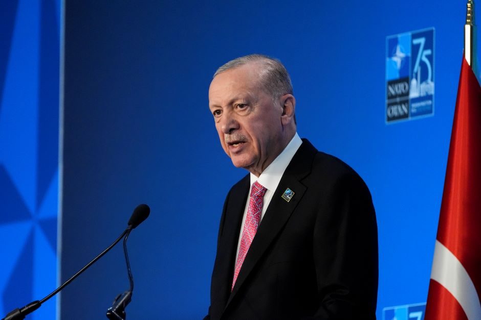 R. T. Erdoganas: jei prireiks, Turkija pasirengusi statyti karinio jūrų laivyno bazę Kipre