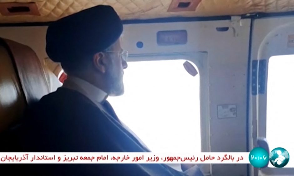 Po sraigtasparnio katastrofos pranešama apie surastus Irano prezidento palaikus