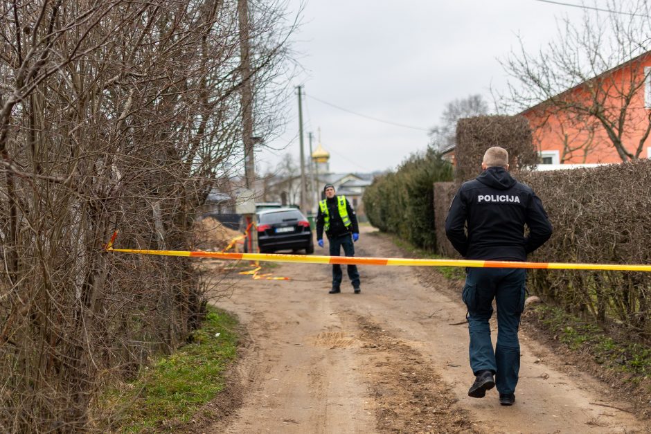 Pažinojusieji nušautą policininkę: apie konfliktus šeimoje niekada nebuvome girdėję