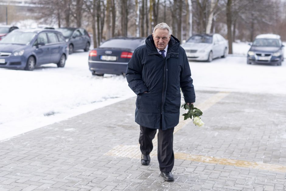 Šeštadienį tęsiasi atsisveikinimas su V. Katunskyte