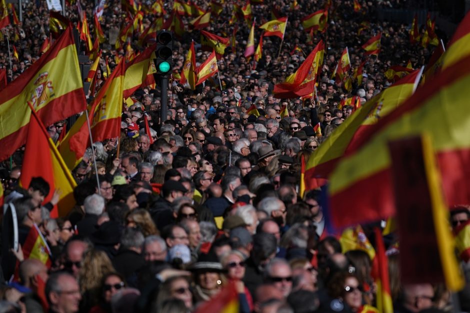 Protestai Madrido gatvėse: politiką ragina atsistatydinti, vadina „išdaviku“