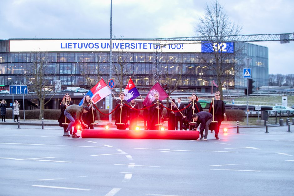 Lietuvos universiteto šimtmečio renginių startas – vienoje judriausių Kauno sankryžų