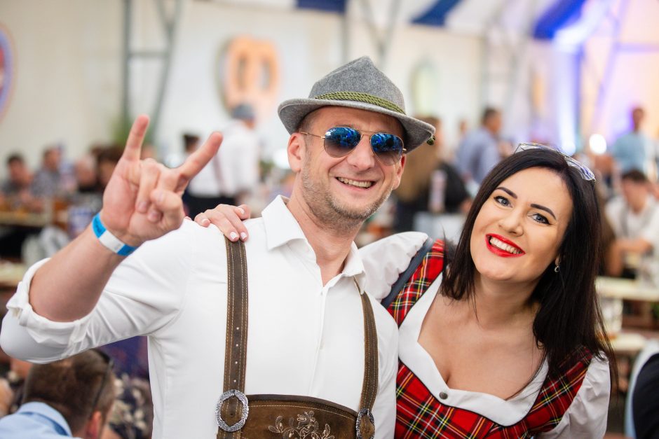 Praūžė „Volfas Engelman Oktoberfestas“: šventinis ritualas, bavariškos tradicijos ir princo vizitas