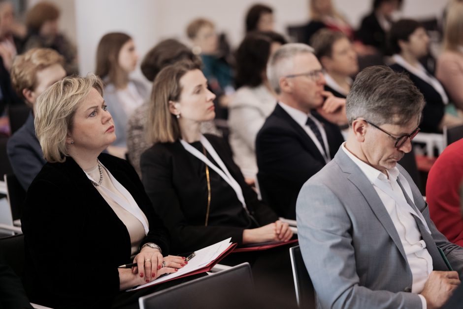 Medikus rengiantys universitetai vienija jėgas ir nori būti išgirsti