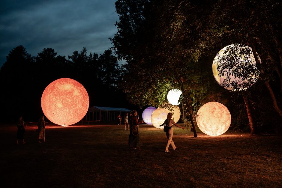 Rugsėjį į Kauno VDU Botanikos sodą grįžta festivalis „Botaninės naktys“