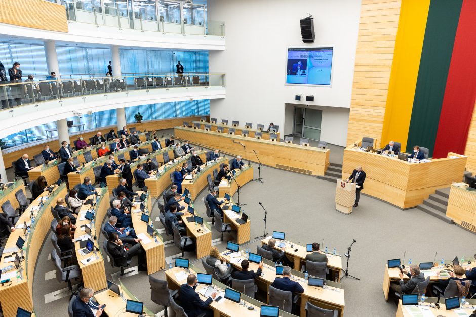 Seimas svarstys, ar praplėsti NSGK įgaliojimus