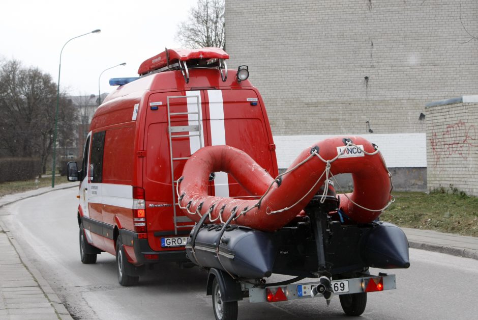 Kuršių mariose ieškota dingusio jūreivio