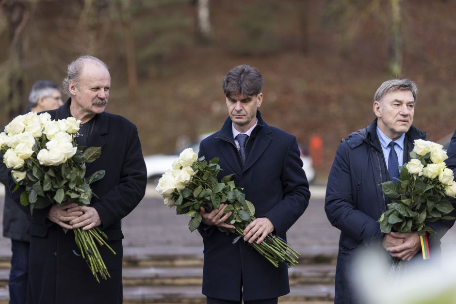 Vilniuje į paskutinę kelionę išlydėtas Nepriklausomybės Akto signataras B. Genzelis 