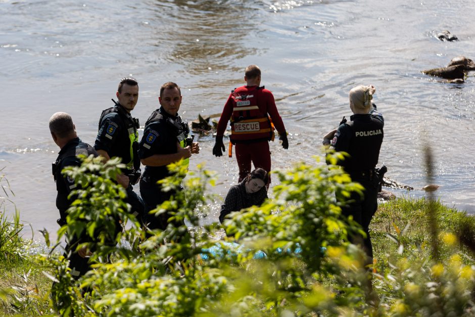 Kraupų vaizdą Neryje matę liudininkai: motina negalėjo paaiškinti, ką čia veikia